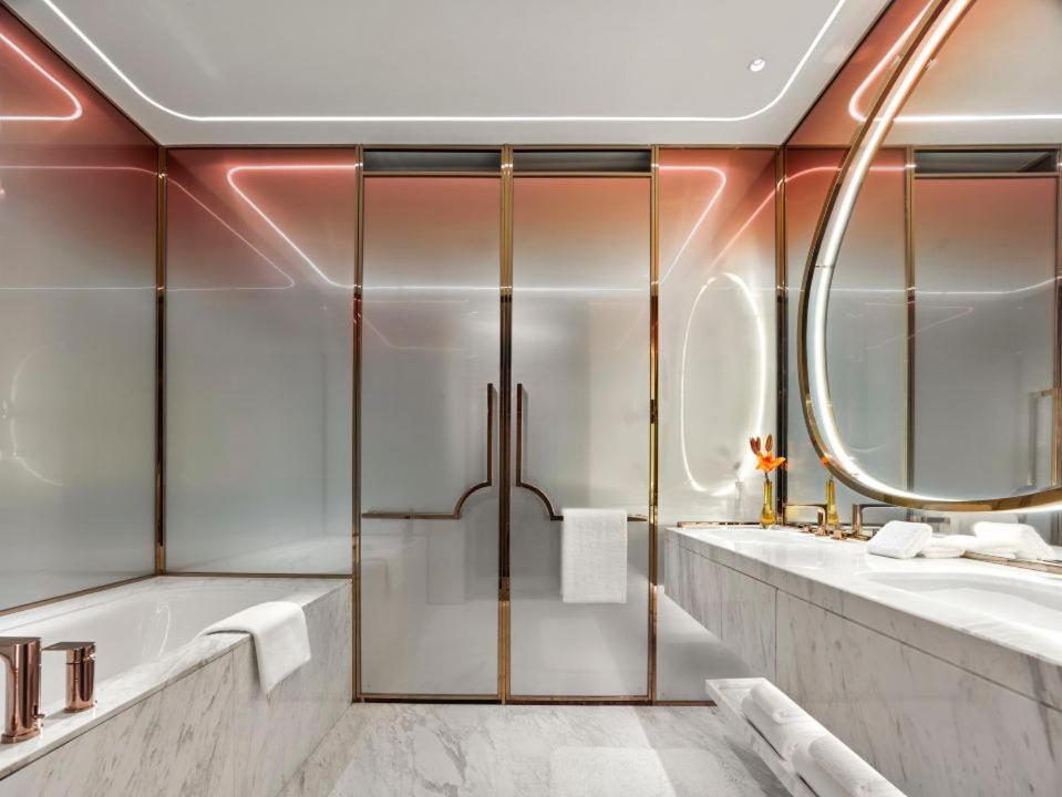 Mgm Qingdao Hotel Exterior photo